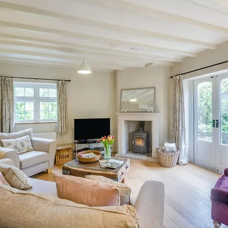 2 Bed In Beckhole Oc-c42708 *