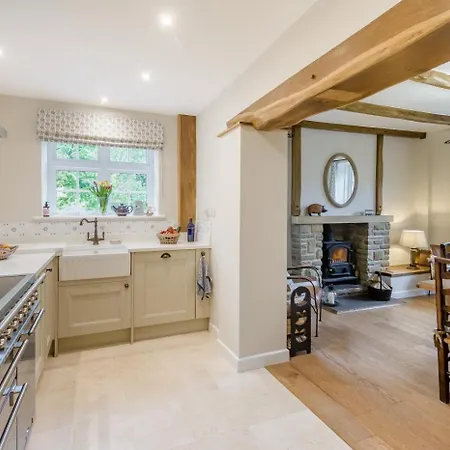 2 Bed In Beckhole Oc-c42708